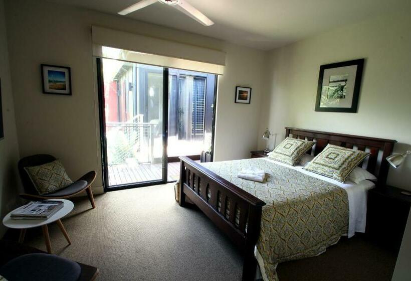 스위트, Phoenix Eumundi Bed & Breakfast