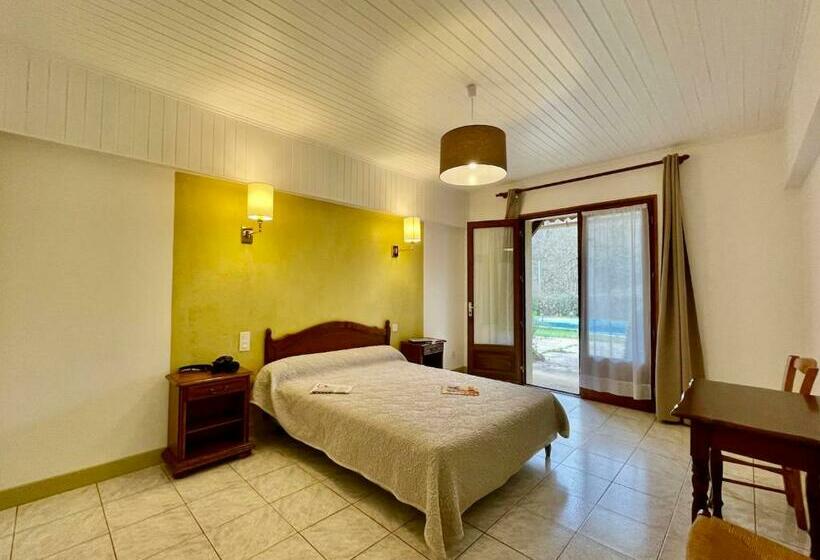Номер Стандарт, Ferme Auberge Du Roc
