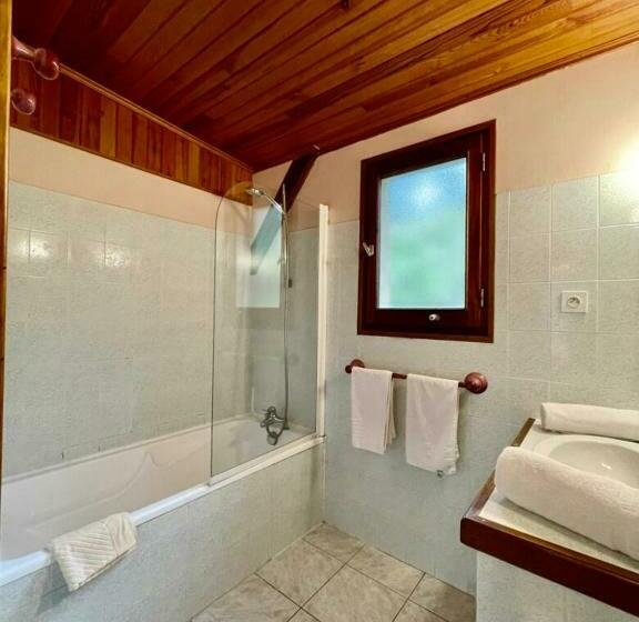 Номер Стандарт, Ferme Auberge Du Roc