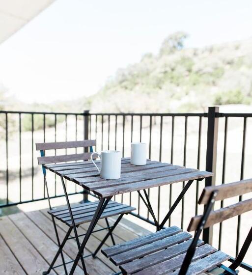 Хижина, Contigo Ranch Fredericksburg