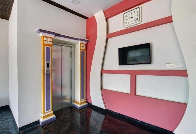 Трехместный Номер Классика, Spot On 43123 Hotel Ss Park