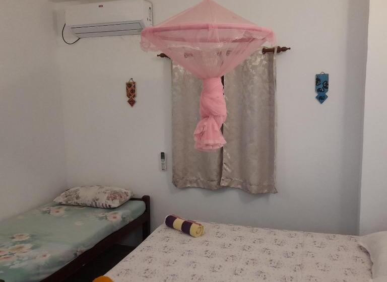 Quarto Triplo Basic, Shoba Traveller S Tree