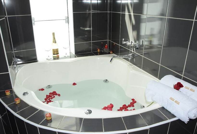 اتاق استاندارد با وان آب گرم, Casa Real Hoteles