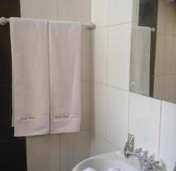 اتاق استاندارد سه نفره, Casa Real Hoteles