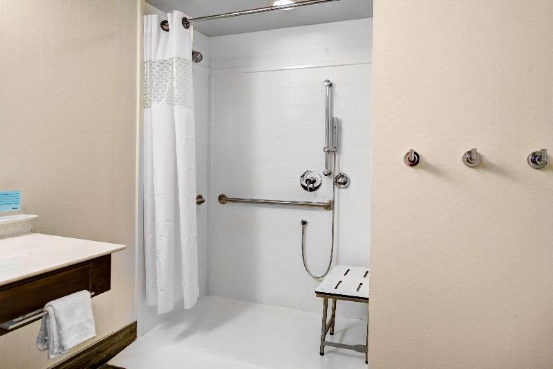 스탠다드 스튜디오 킹침대, Hampton Inn & Suites By Hilton Atlanta Perimeter Dunwoody