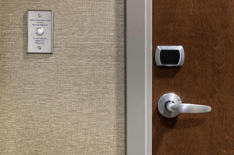 스탠다드 룸 킹사이즈 침대, Hampton Inn & Suites By Hilton Atlanta Perimeter Dunwoody