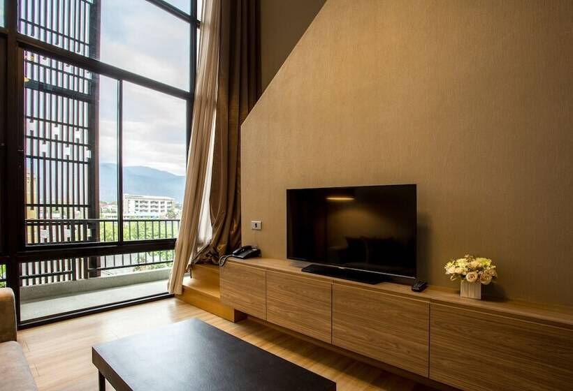Номер Дюплекс, Hyde Park Chiangmai