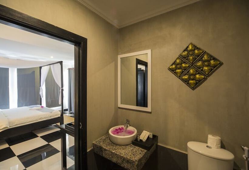 اتاق لوکس با چشم‌انداز شهر, Rithy Rine Angkor Residence