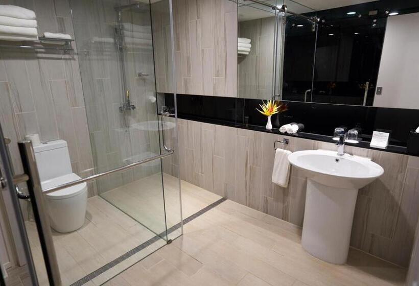 اتاق لوکس, Taumeasina Island Resort