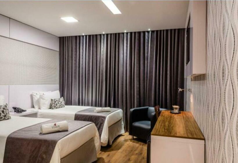 Quarto Superior, Vox