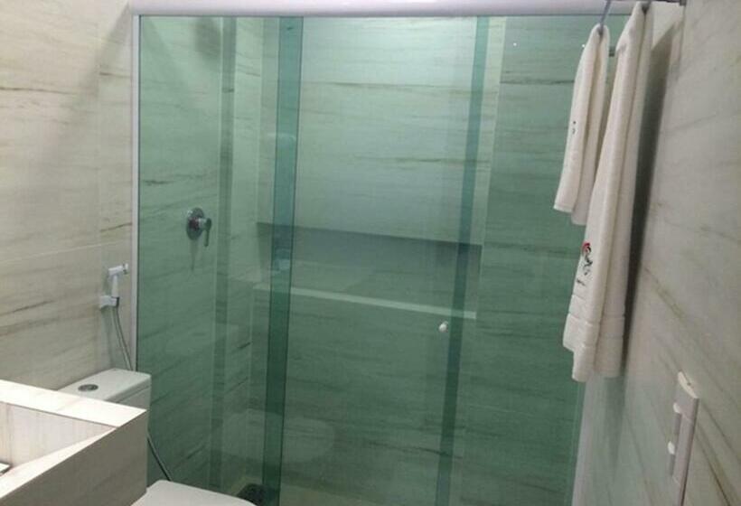 Quarto Superior, Vox