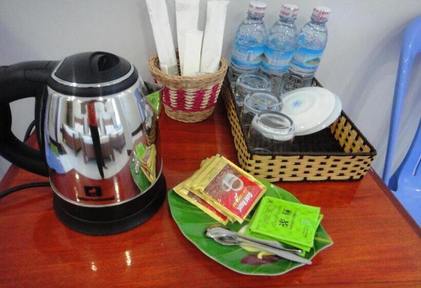 اتاق سوپریور سه تخته, Marany Guesthouse