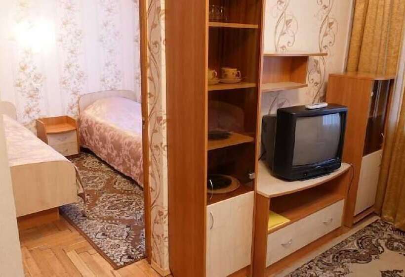 Семейный Номер, 40 Let Pobedy