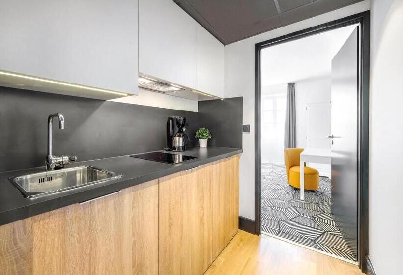 Апартаменты 1 Спальня, Appart City Collection Nîmes Arènes