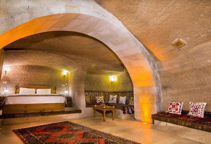 Люкс Повышенной Комфортности, Caldera Cave Hotel & Restaurant