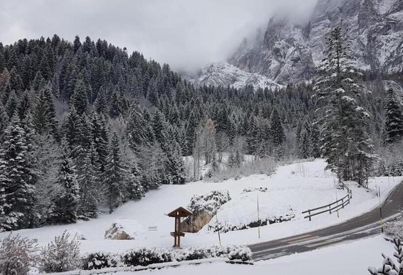 标准间, Chalet Giasenei
