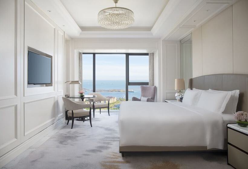 Номер Deluxe Вид на Море, The Langham Haikou