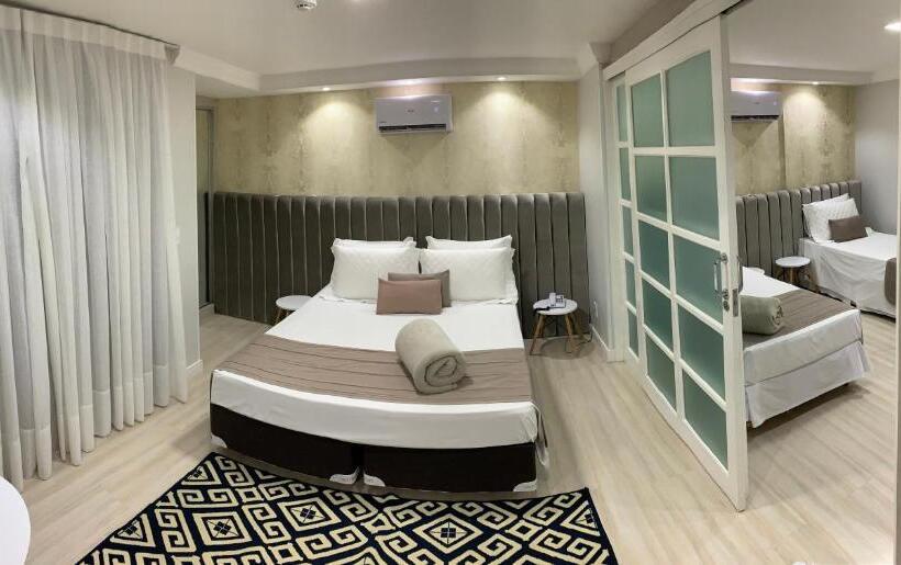 Family Suite, Rouxinol