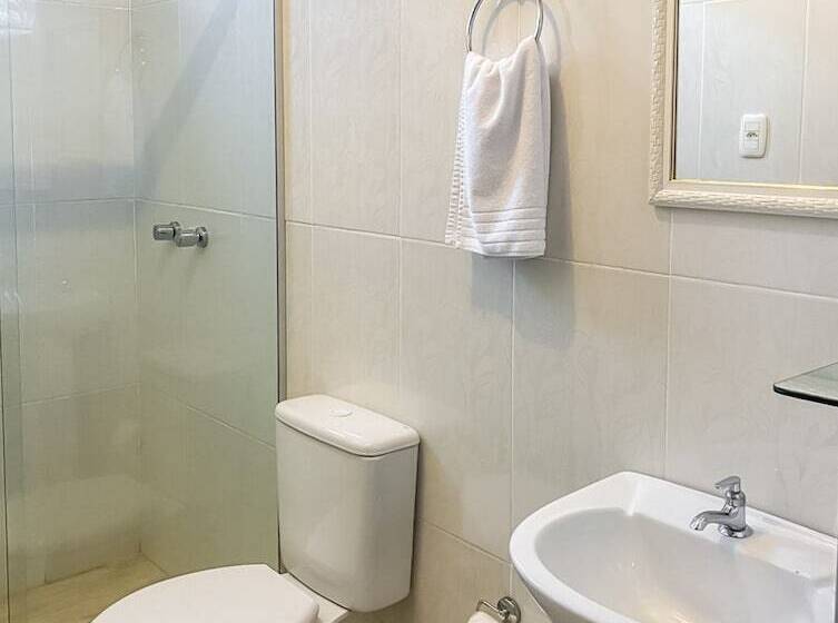 Quarto Triplo Superior, Voa Pousada Brisa