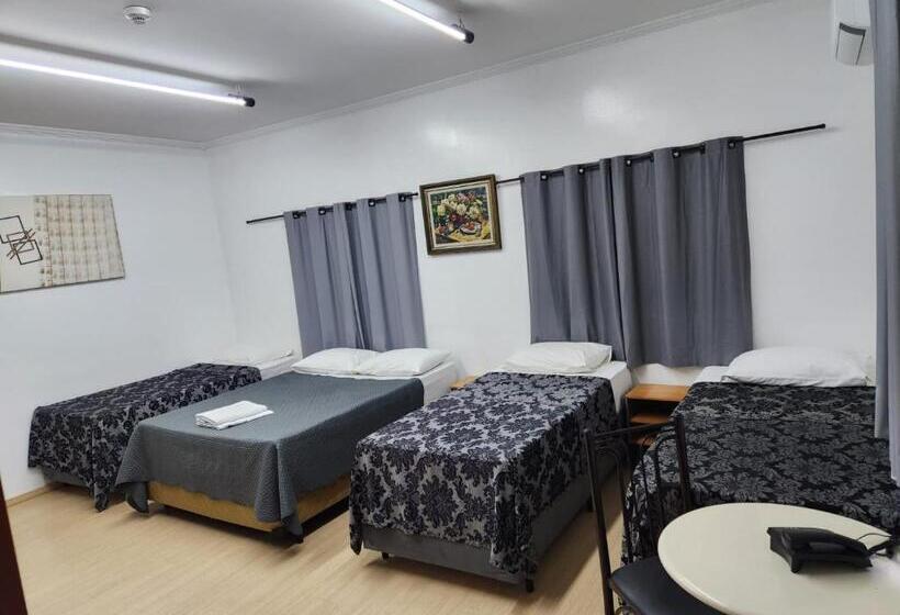 חדר משפחתי, Pluma Hotel Cidade