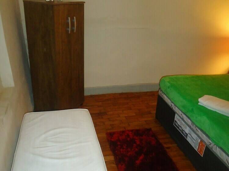 스탠다드 룸, Barroco Hostel