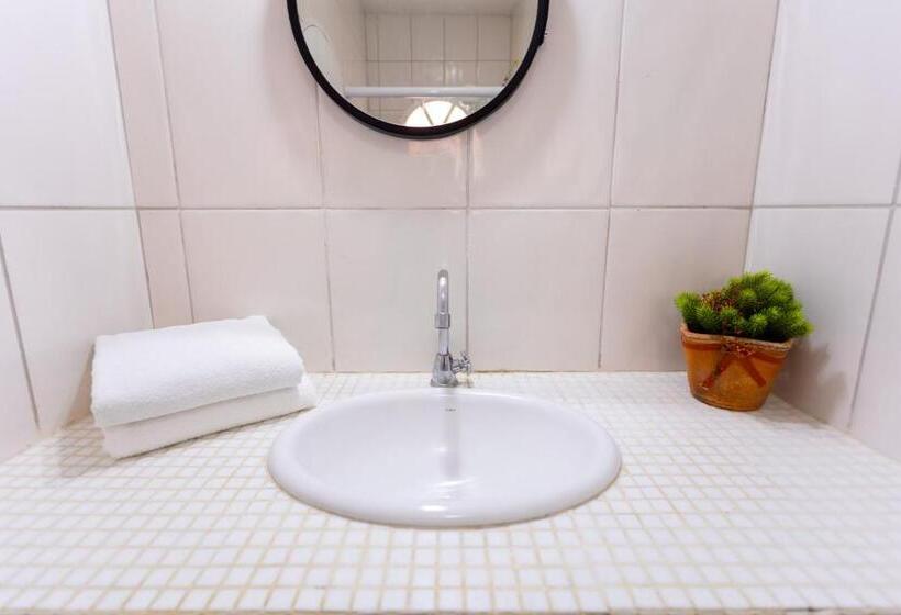 سوییت جونیور لوکس, Suítes Casa Maembippe