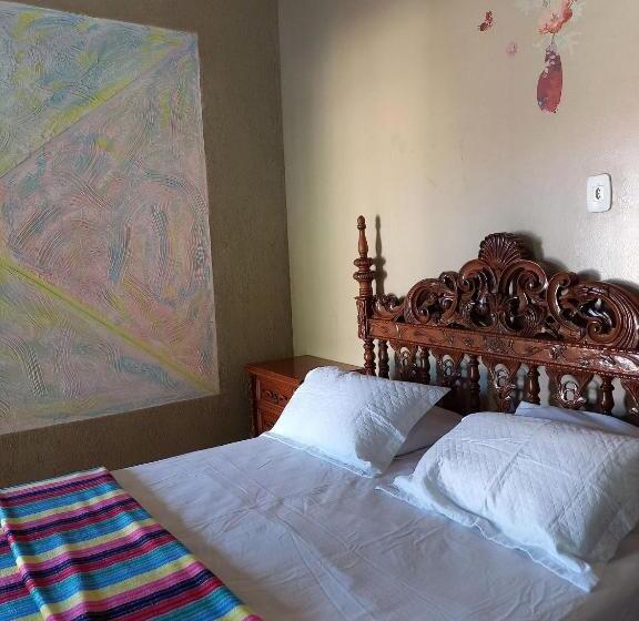 Apartamento 2 Dormitórios, Hospedagem Serra Da Lua