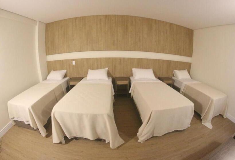 اتاق استاندارد چهار تخته, Ouro Minas Plaza