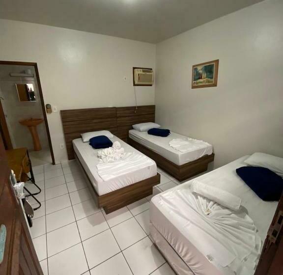 غرفة قياسية ثلاثية, Rota Do Mar Inn Itajaí Navegantes