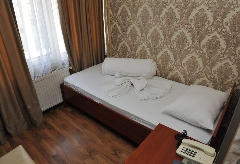 اتاق استاندارد یک نفره, şamil