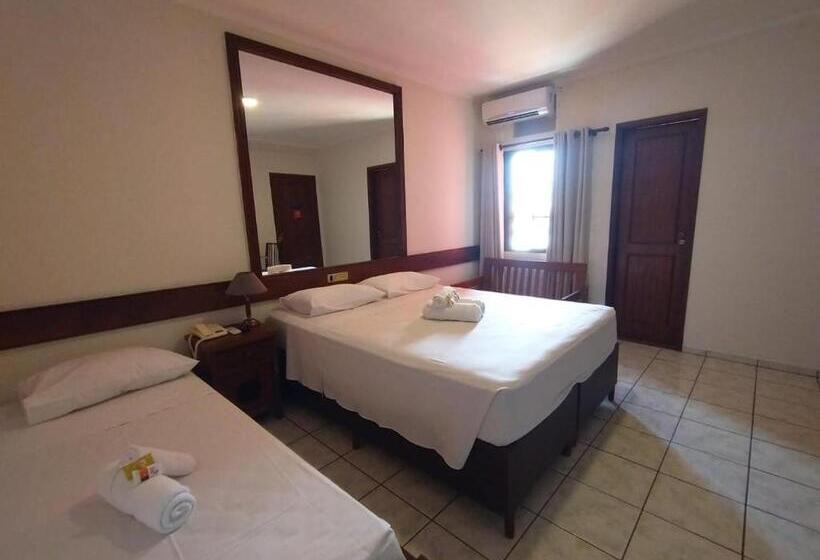 Трежместный Номер Economy, Palace Hotel Jacutinga Js