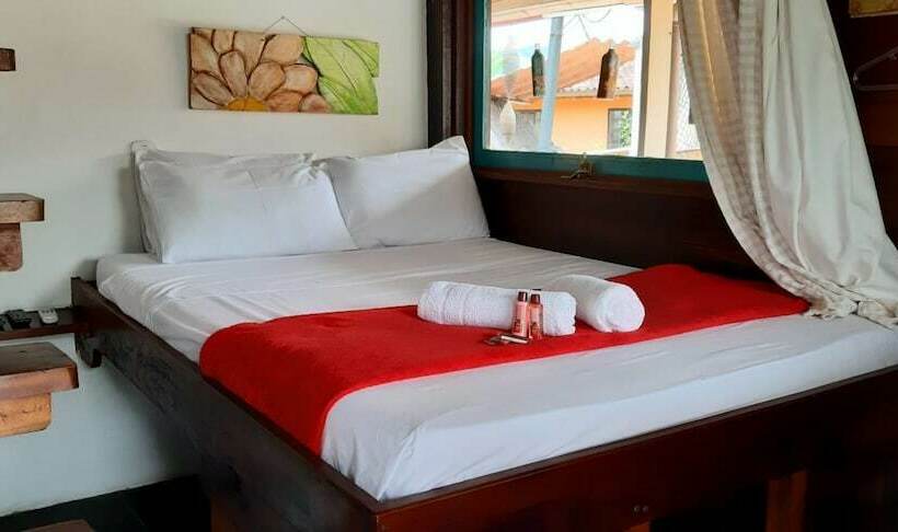 Quarto Basic, Hostel Sereia Do Mar