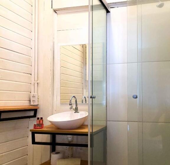 스위트, Hostel Sereia Do Mar