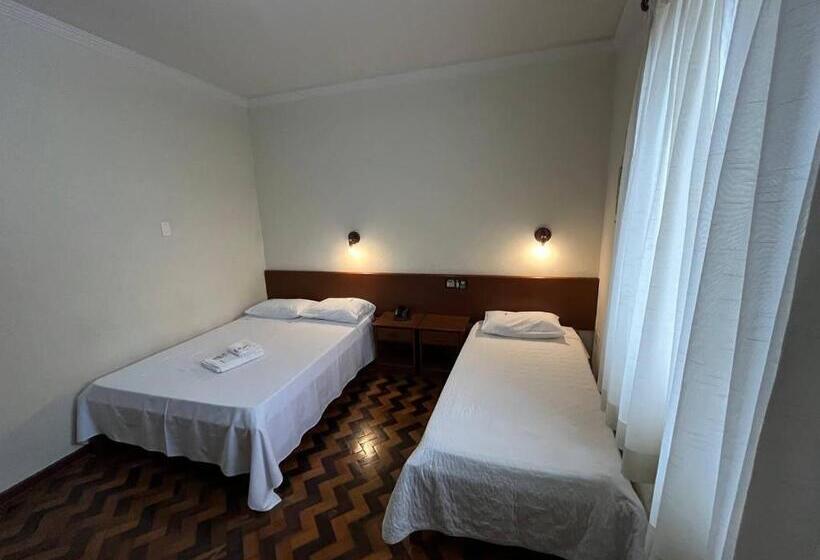 이코노미 룸, Acomodare Hotel  Sob Nova Direção