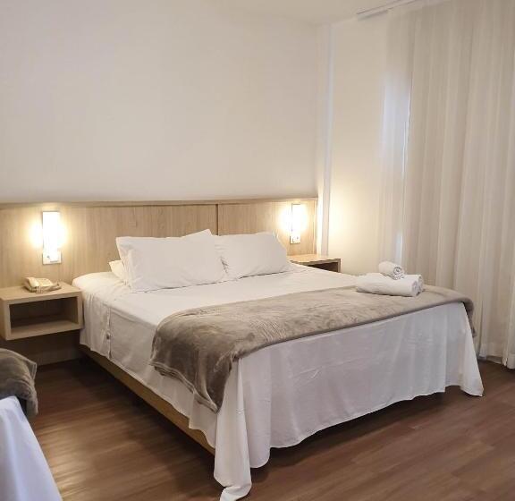 Трехместный Номер Superior, Avenida Palace
