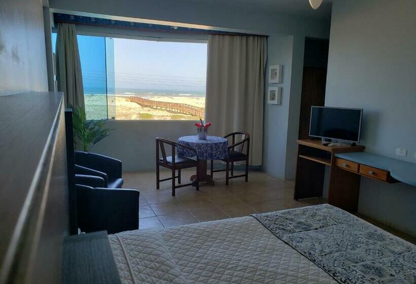 Jakuzili Standart Oda, De Rose Praia