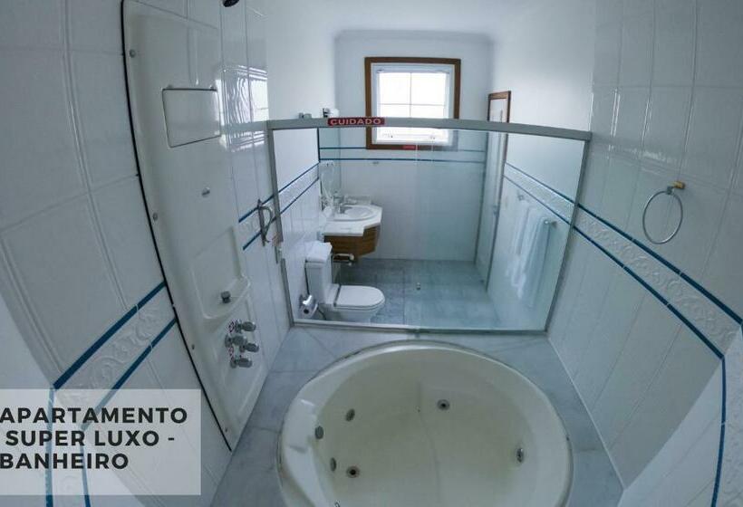 디럭스 자쿠지룸, Villa Michelon