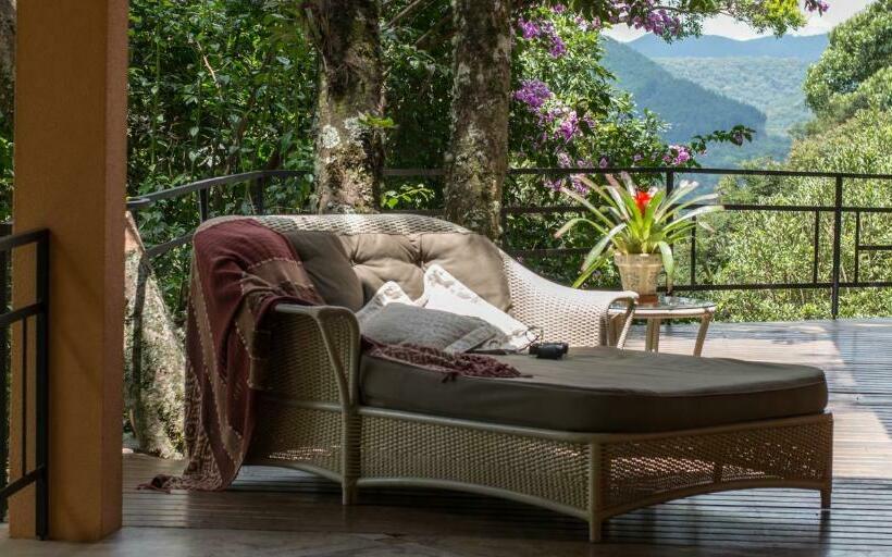 Chalet 1 Dormitório, Kuriuwa
