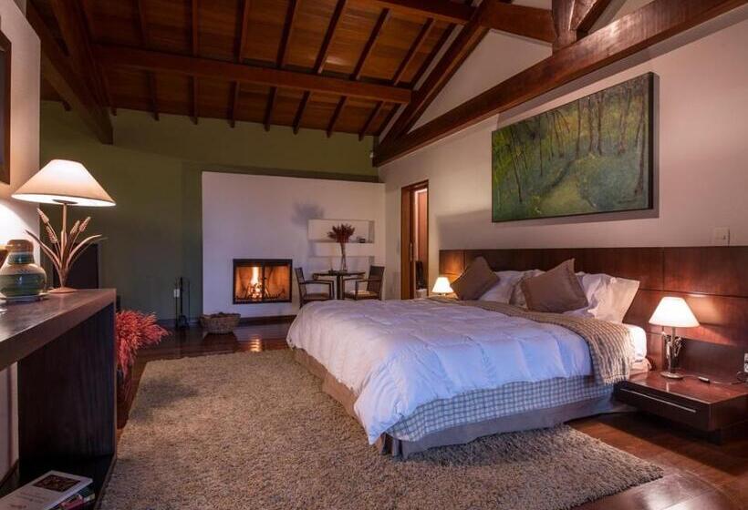 Suíte Deluxe, Kuriuwa