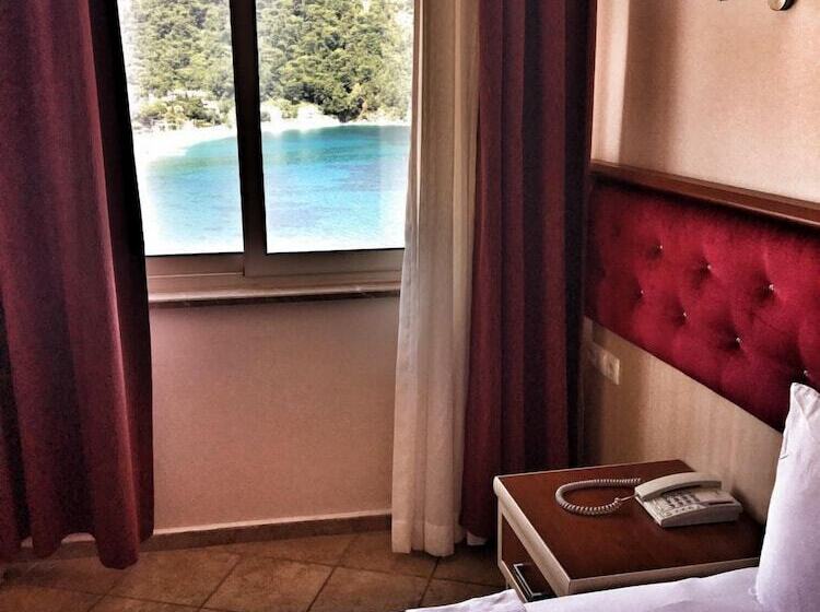 Семейный Номер, Calipso Beach Turunc