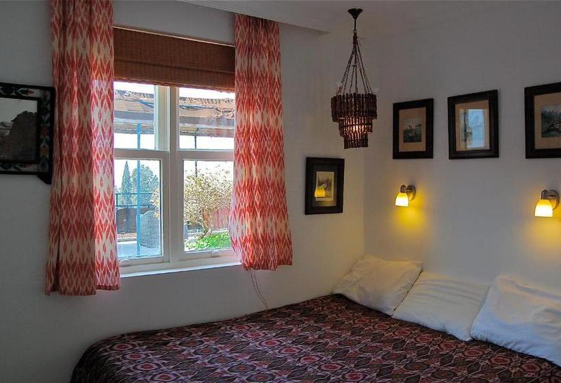 اتاق استاندارد با چشم‌انداز دریا, Villa Tulipan