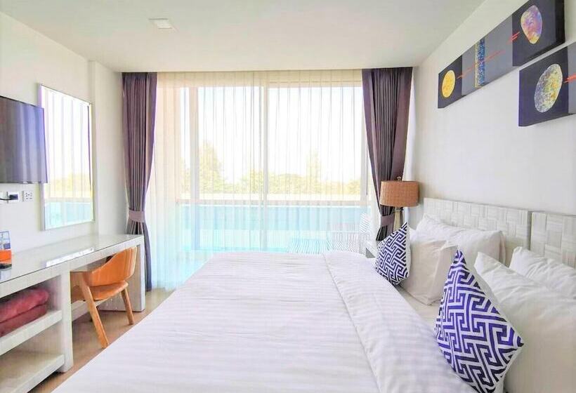 Номер Deluxe, Beach Walk Boutique Resort