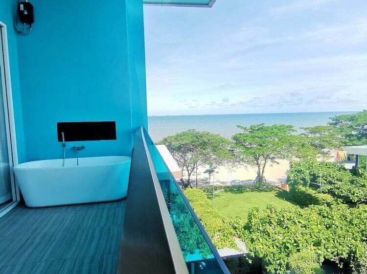 Полулюкс, Beach Walk Boutique Resort