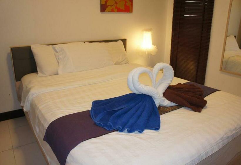 اتاق استاندارد با سرویس بهداشتی مشترک, Phuket Gay Homestay