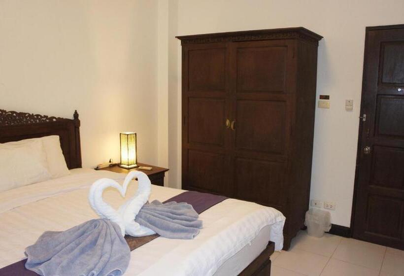 اتاق لوکس, Phuket Gay Homestay