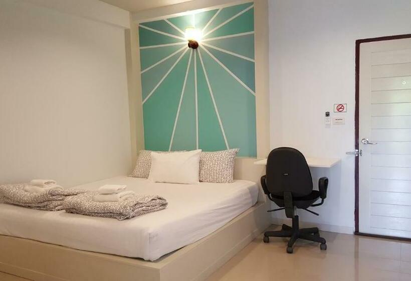 스탠다드 룸, Juntima Place At Amphawa