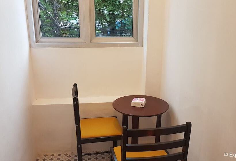 اتاق استاندارد, Nawaporn Place