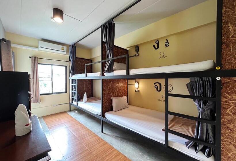 اتاق استاندارد, Hide Bangkok Hostel