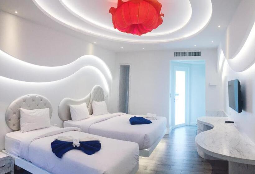 豪华三人间, Avatara Resort