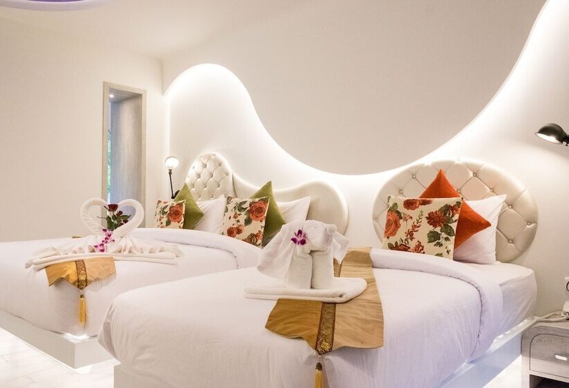 豪华三人间, Avatara Resort
